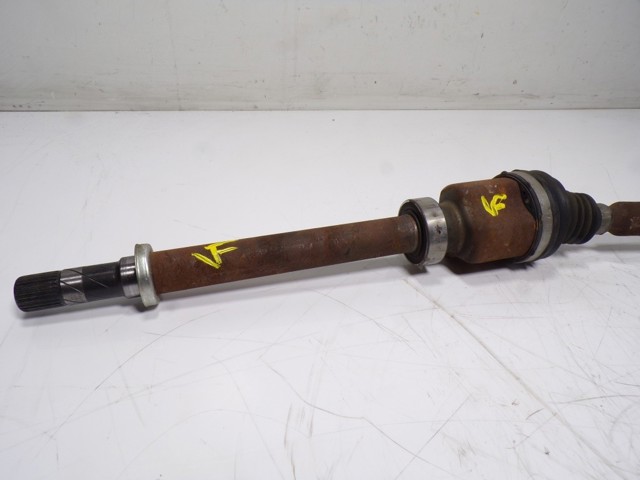 Привод передний правый Renault (RVI) 391001063R цена, от 56.37 USD