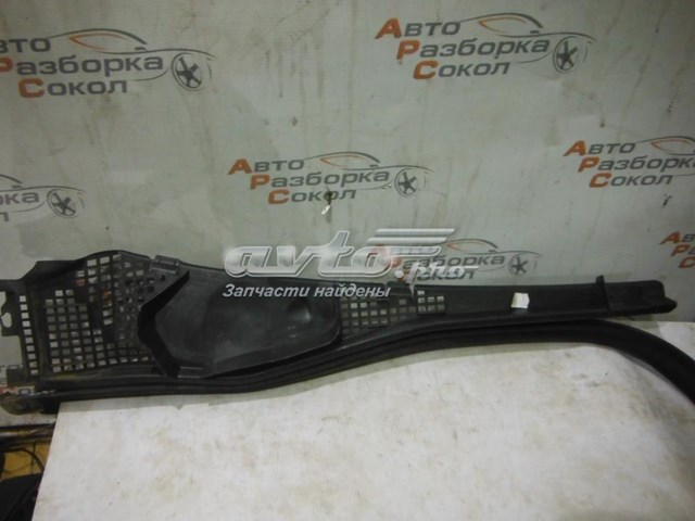 Rejilla de limpiaparabrisas izquierda 8200825457 RENAULT