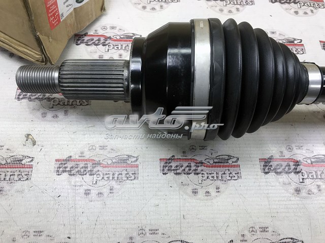 Купить LR061554 Land Rover Привод в сборе левый