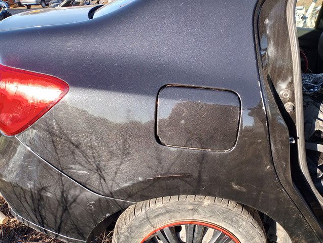 Aleta trasera derecha 760327785R RENAULT