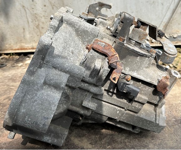  Caixa de Mudança montada (caixa mecânica de velocidades) Mitsubishi Colt VI hatchback (Z3A) (2004 - 2008) VI