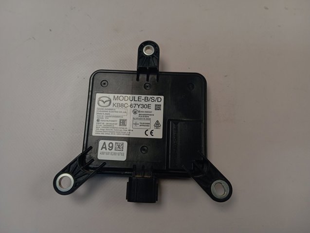 Датчик контроля мертвой зоны, задний Mazda KB8C67Y30E