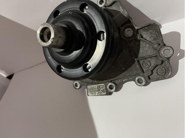 Помпа охлаждения Mercedes A6512001602 цена, от 61.43 USD