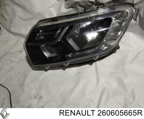 Левая фара 260605665R Renault (RVI)
