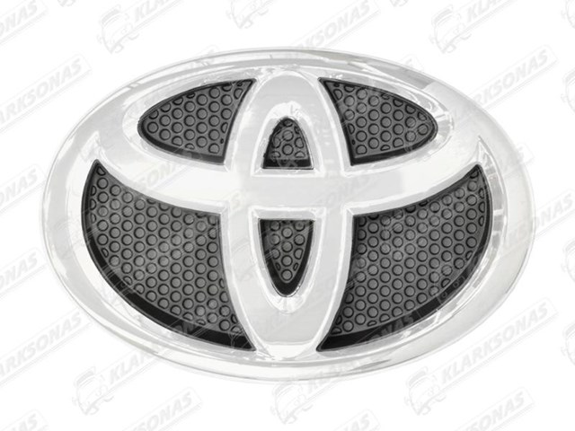 Эмблема решетки радиатора на Toyota Avensis T25