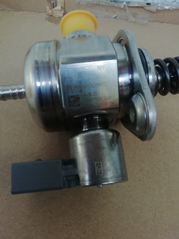 Топливный насос магистральный 06G127025M VAG