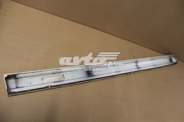 Купить 808707S080 Nissan/Infiniti Молдинг двери передней правой