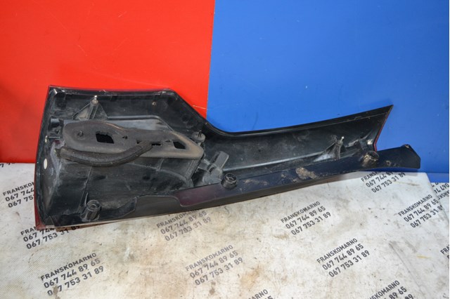 Lanterna traseira direita 6351AC Peugeot/Citroen