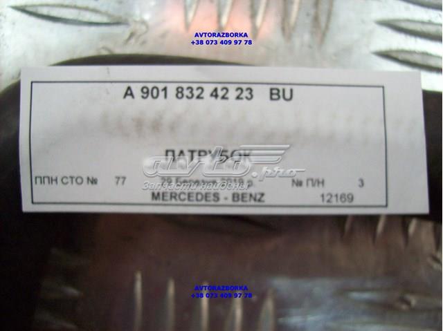 A9018324223 Mercedes mangueira do radiador de aquecedor (de forno, linha de combustível de retorno)