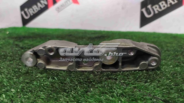 Купить 4R8Q19D624AE Land Rover Кронштейн компрессора кондиционера