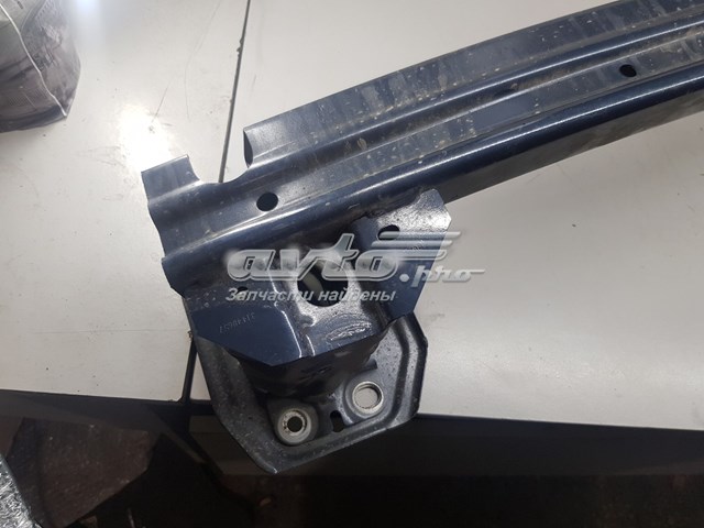 Купить 32321878 Volvo Шина бампера заднего