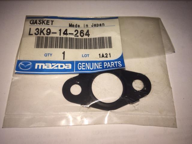 L3K914293 Mazda прокладка шланга отвода масла от турбины