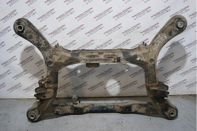 512060E040 Toyota Подрамник задней подвески