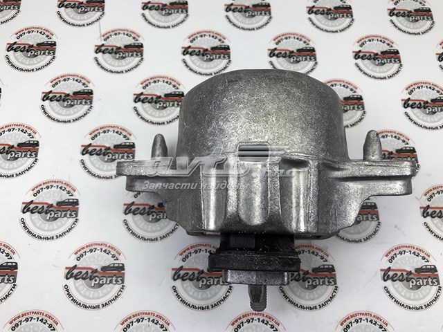 Левая подушка двигателя LR094226 Land Rover