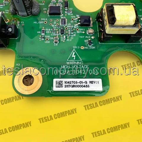 104270301G Tesla 