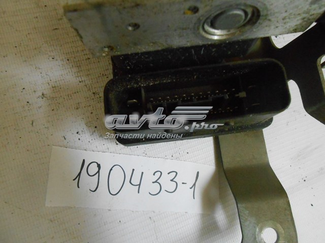  Mitsubishi 4670A516