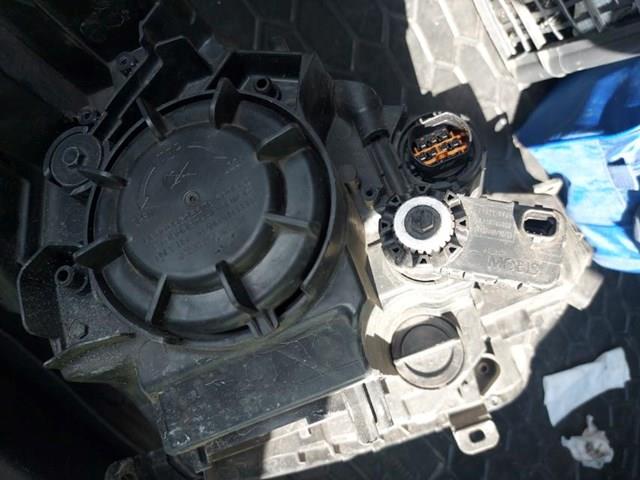 Фары Hyundai/Kia 921011R525