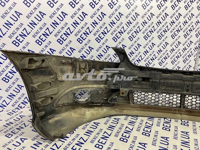 Передний бампер A22188014409999 Mercedes