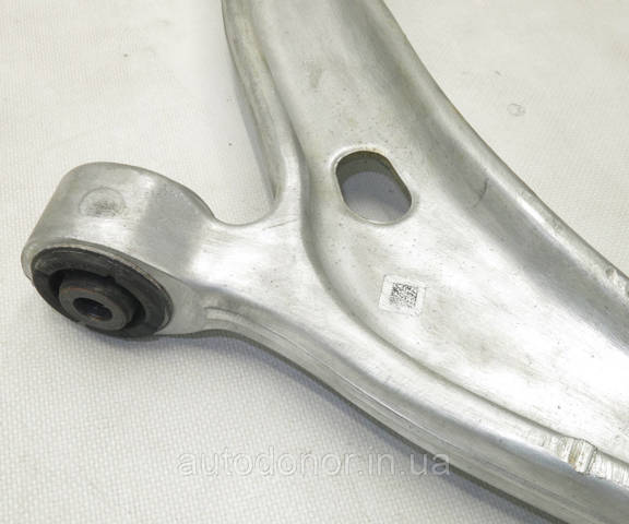 Правый рычаг передней нижней подвески Nissan/Infiniti 545005MR0A цена, от 247.05 USD