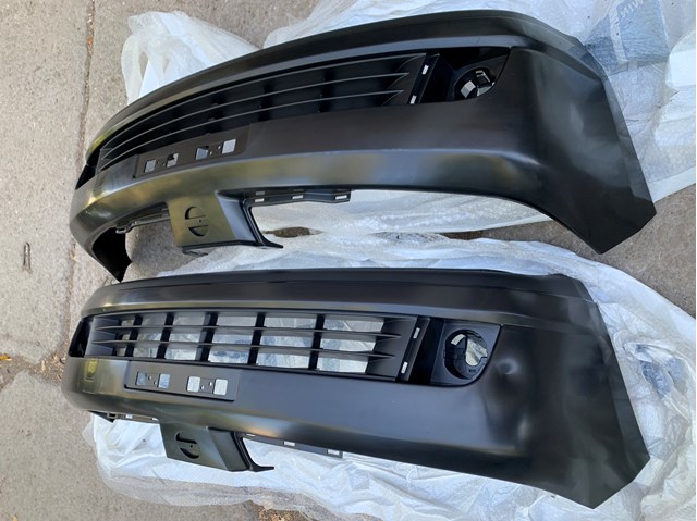 Передний бампер 62022ED040 Nissan/Infiniti