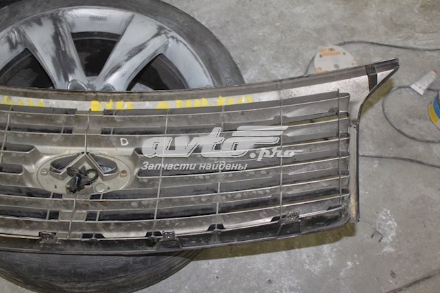 Облицовка радиатора Nissan/Infiniti 623101LL2A цена, от 493.23 USD