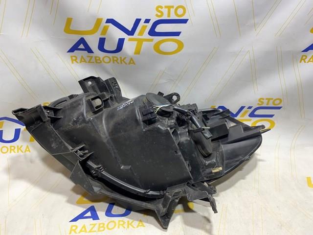 Фара правая Renault (RVI) 8200244897
