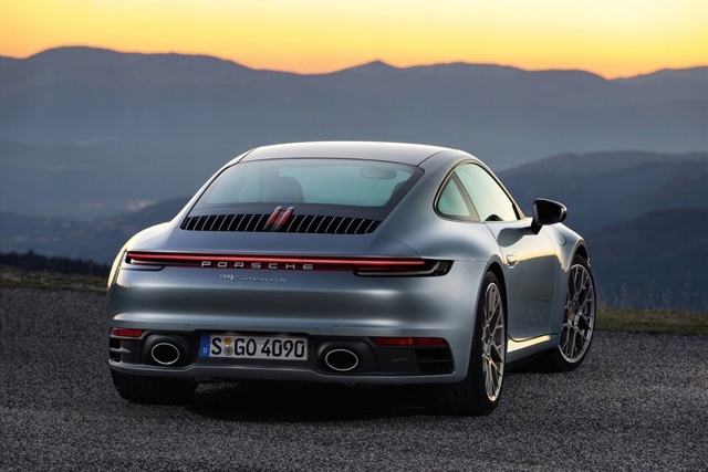  Porsche 992945081G цена, от 1674.71 USD