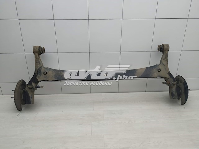 Балка задняя Geely 1064001049