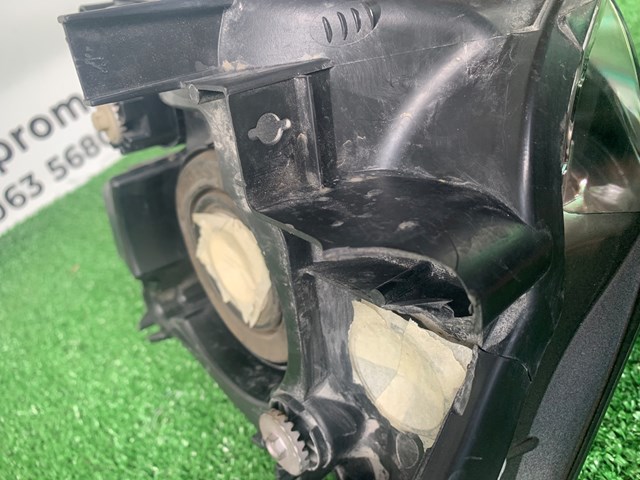 Купить 8117033841 Toyota Фара левая передняя