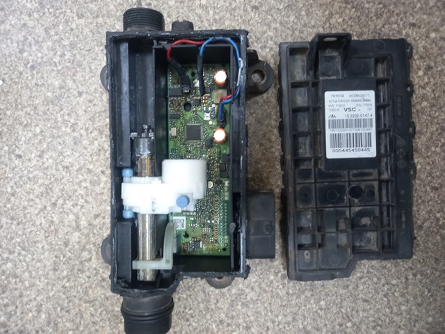 Unidad De Control (Modulo) Del Freno De Estacionamiento Electromecanico 4630005011 TOYOTA