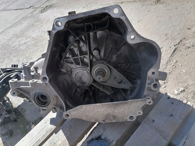  Chrysler 4668776AD
