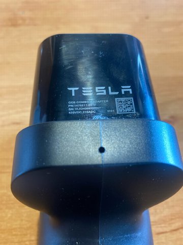  150723100A Tesla