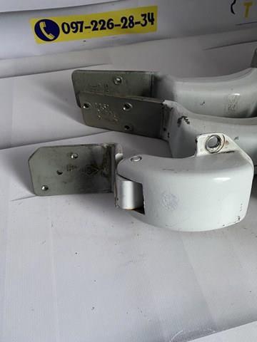 Bisagra de puerta de batientes trasera derecha inferior 8200521889 RENAULT