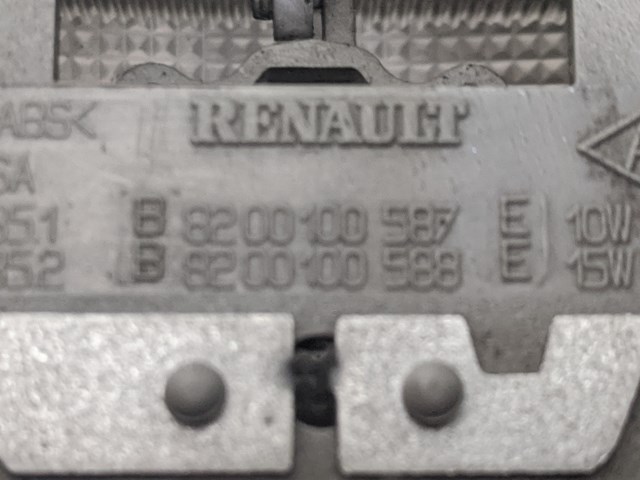 Плафон освещения салона (кабины) задний Renault (RVI) 8200100587 цена, от 5.89 USD