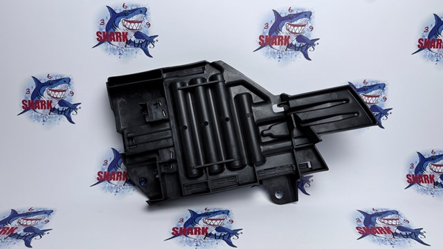 Крепление фары передней, правой Land Rover LR066964 цена, от 54.47 USD