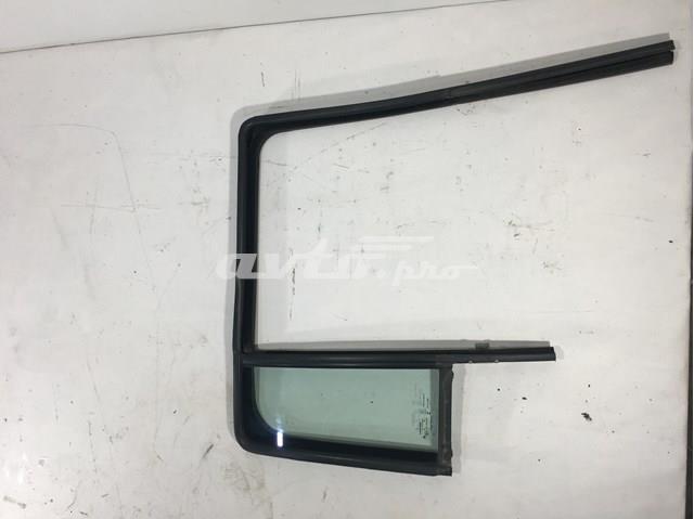 Стекло-форточка двери, задней, правой Chrysler 5067772AD цена, от 10.10 USD