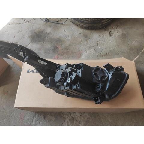 92101H8500 HYUNDAI Faro izquierdo original y equivalente