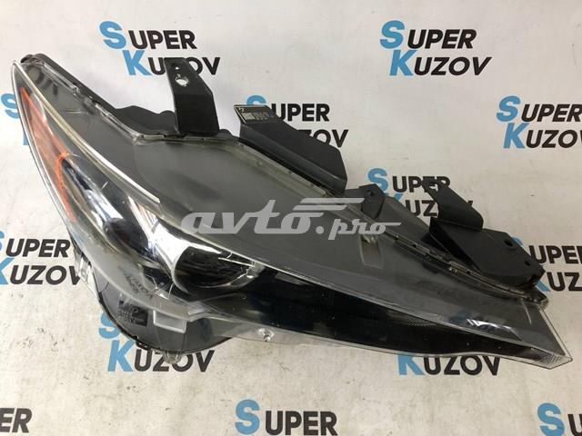 Правая фара KL2L51031C Mazda