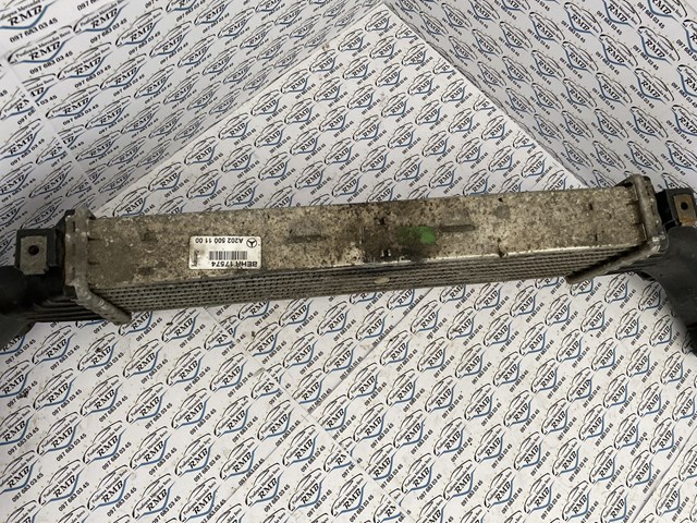 Radiador de intercooler A2025001100 Mercedes