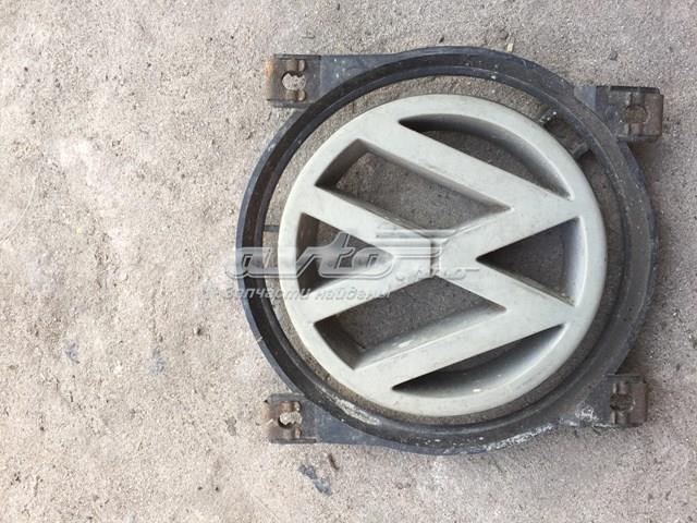 Фирменный значок Volkswagen Passat B3, B4 универсал (3A5, 351, 315) (1988 - 1997) цена, от 2.55 USD