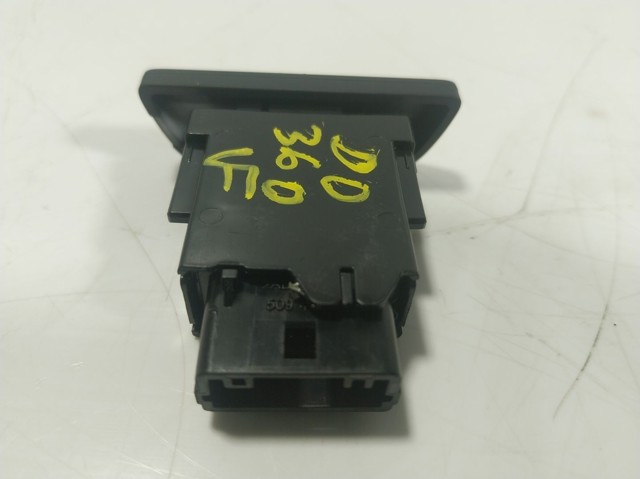  Botão de ativação do sinal de emergência Toyota Yaris hatchback (P21) (2020 - 2026) 