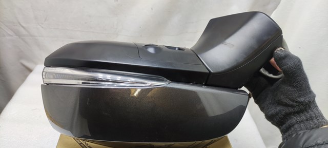 8794042K50 Toyota Левое боковое зеркало