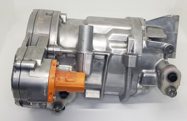 Компрессор системы кондиционирования Mercedes A0008307804 цена, от 589.93 USD