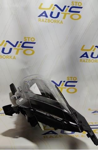 Левая фара 260605615R Renault (RVI)