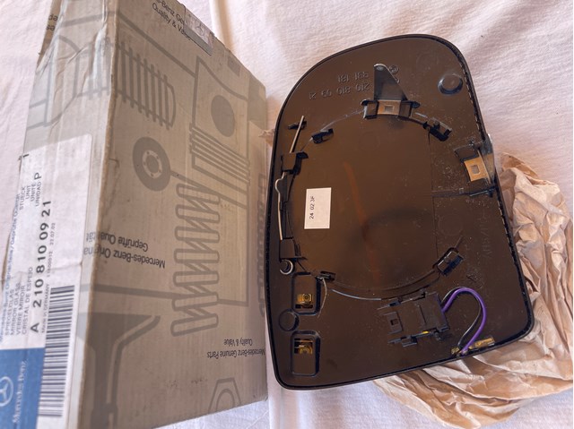 2108100921 MERCEDES Cristal De Espejo Retrovisor Exterior Izquierdo original y equivalente