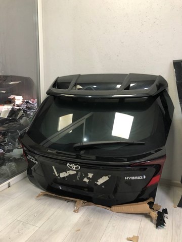 Купить 67005F4010 Toyota Дверь задняя багажная