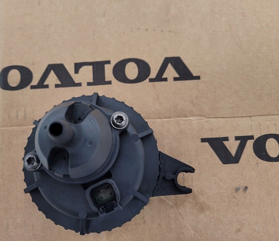 Купить 21762862 Volvo Фильтр-отстойник топлива грубой очистки
