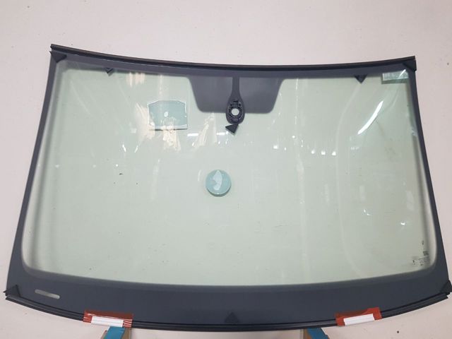GS6423D14 XYG Автостекло