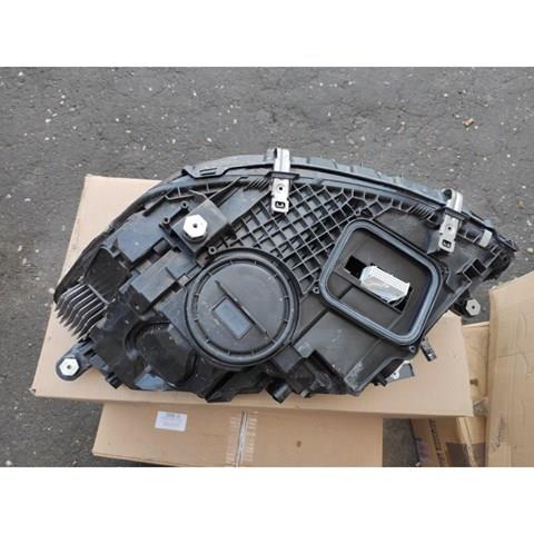 2229068203 Mercedes Фара передняя правая