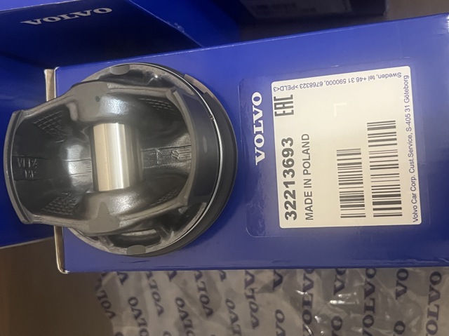 32213693 Volvo 